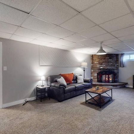 Large Remodeled Home With 5 Bedrooms 4 King Bed Centennial Eksteriør bilde