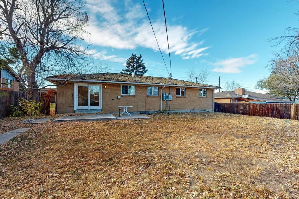 Large Remodeled Home With 5 Bedrooms 4 King Bed Centennial Eksteriør bilde